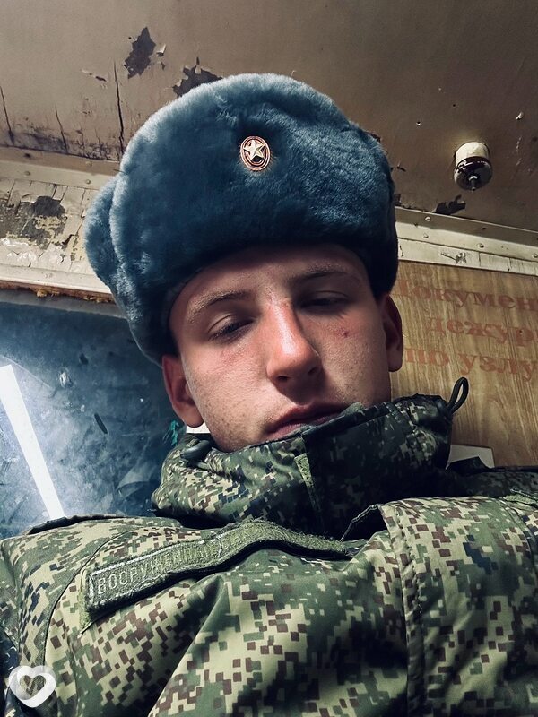 Данил, 21, Благовещенске — анкета №3109666