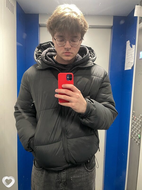 Константин, 20, Коврове — анкета №3109722
