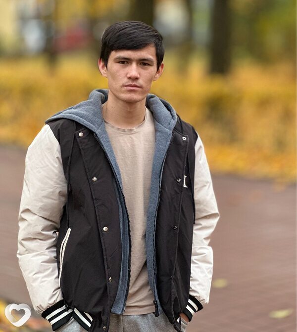Сардор, 21, Санкт-Петербурге — анкета №3109729