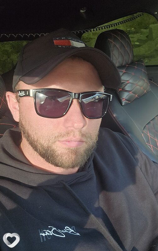 Артем, 31, Сургуте — анкета №3110284