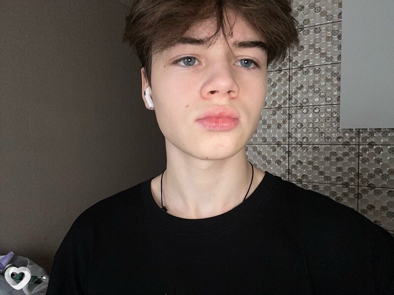 Егор, 19, Казани — анкета №3111224