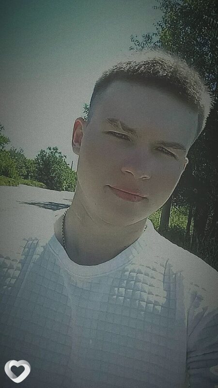 Рома, 22, Усть-Каменогорск — анкета №3111383