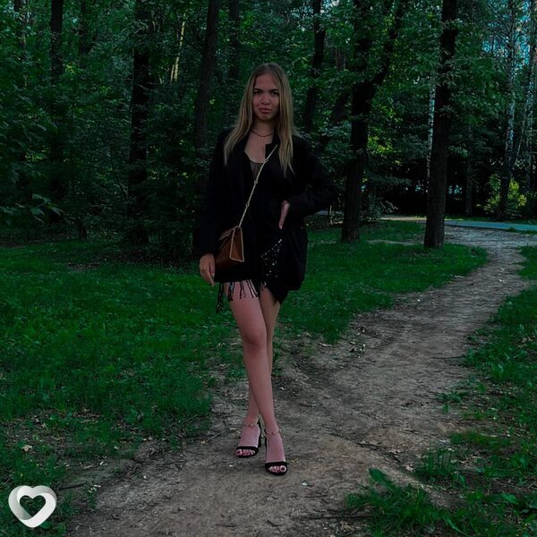 Арина, 20, Москве — анкета №3112476