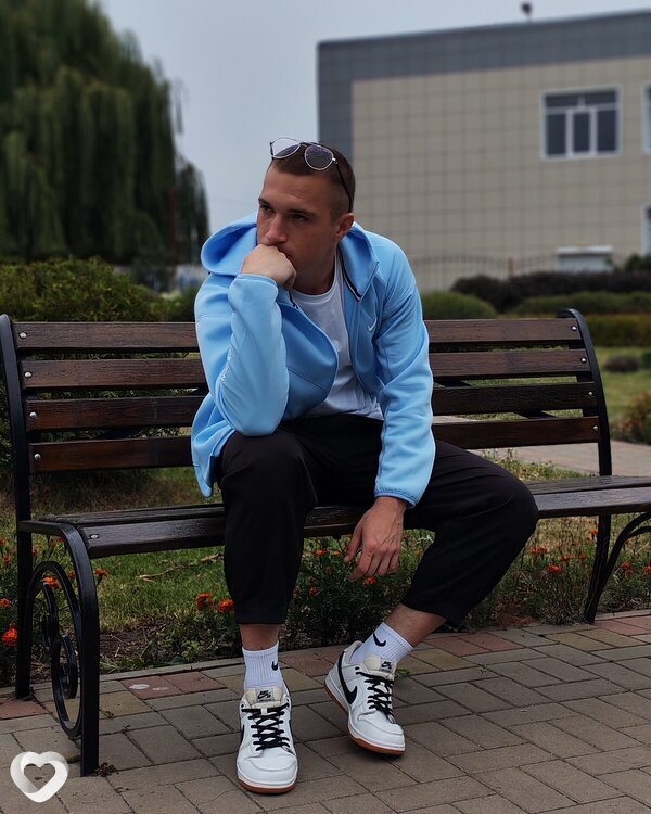 Илья, 22, Москве — анкета №3112455