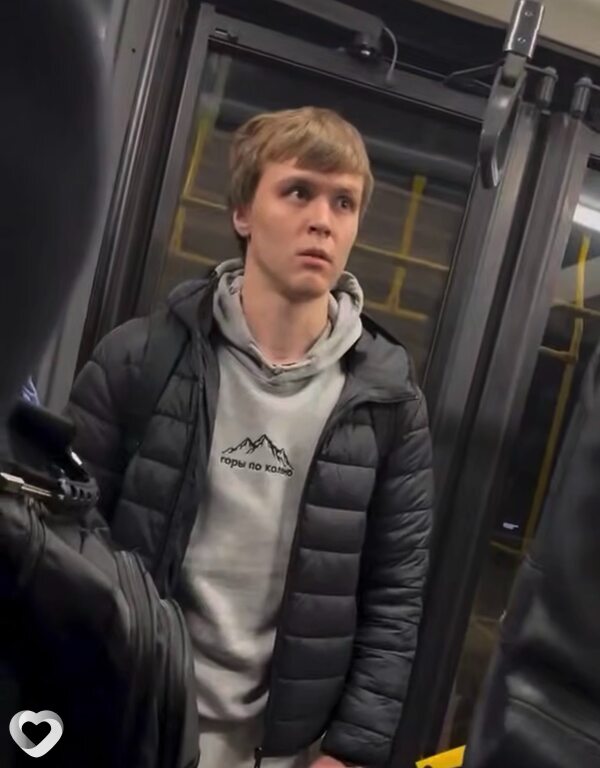 Ruslan, 20, Москве — анкета №3112541
