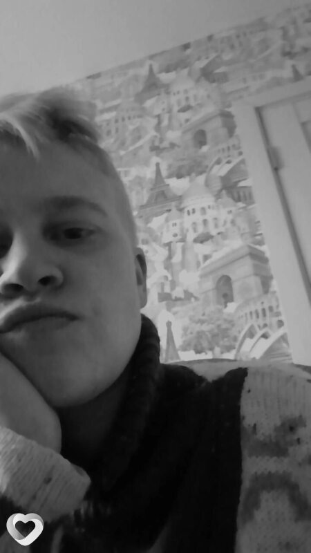 Аня, 25, Лунинце — анкета №3113147