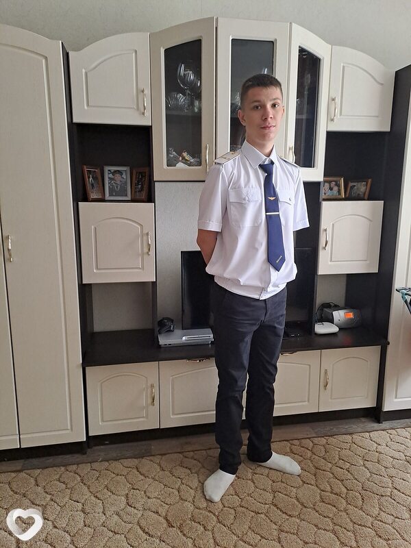Михаил, 19, Новосибирске — анкета №3113787