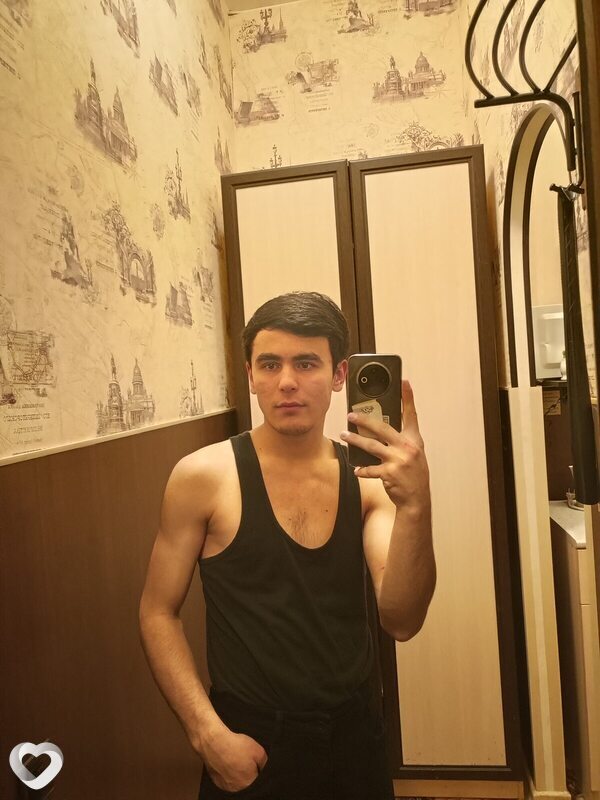 Шохрух, 19, Санкт-Петербурге — анкета №3115082