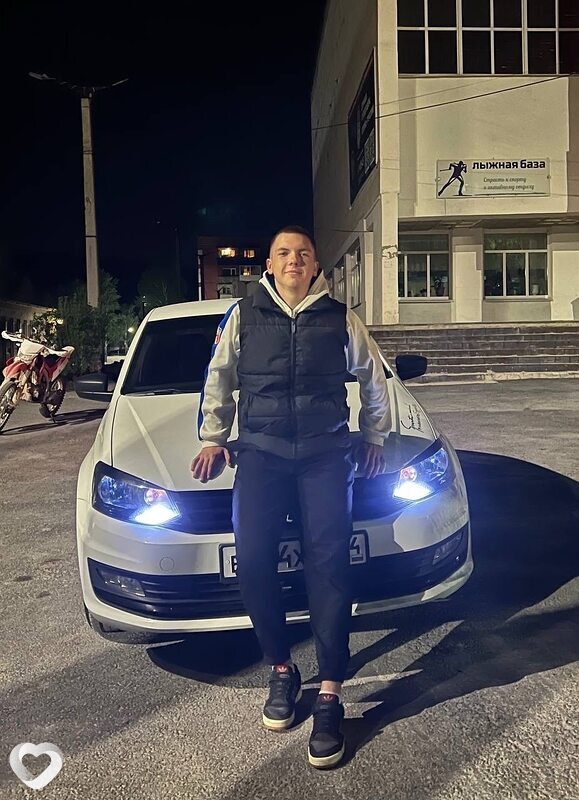 Илья, 21, Челябинске — анкета №3115341