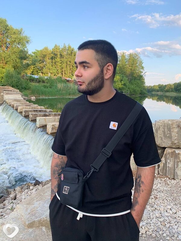 Алияр, 23, Москве — анкета №3116681