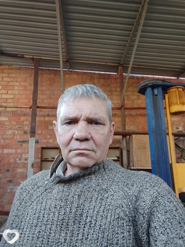 Олег, 60, Ейске — анкета №3116699