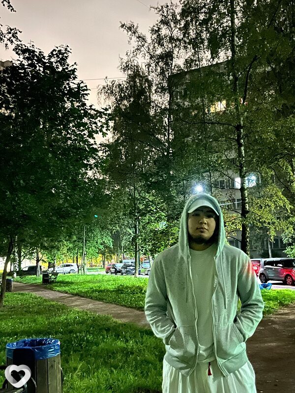 Азатбек, 21, Санкт-Петербурге — анкета №3115985