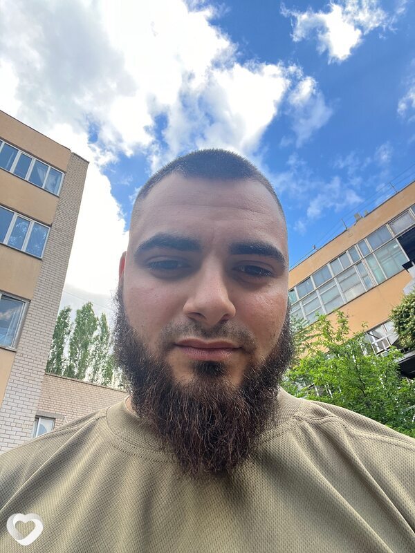Артур, 27, Ивано-Франковске — анкета №3116149