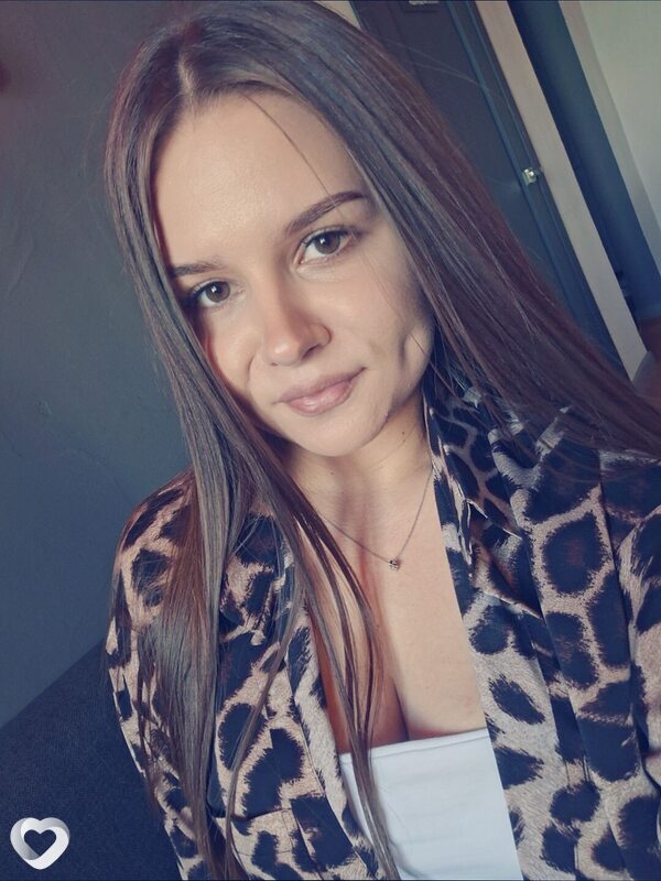 Юлия, 21, Минске — анкета №3116478