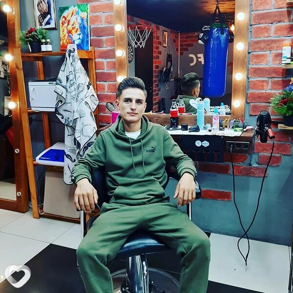 Артём, 27, Екатеринбурге — анкета №3116950