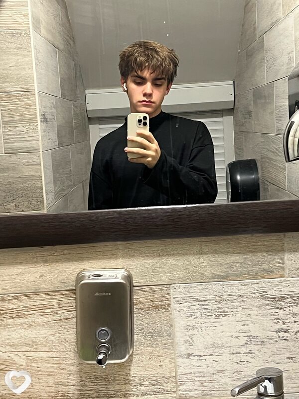 Юрий, 19, Нижнем Новгороде — анкета №3116988