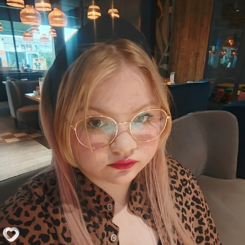 Ксения, 20, Новокузнецке — анкета №3117693