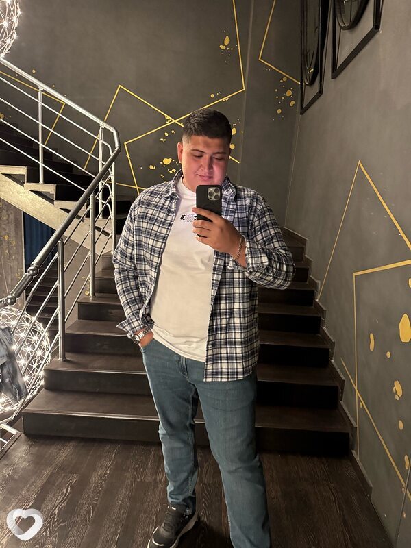 Денис, 26, Миллерове — анкета №3117674