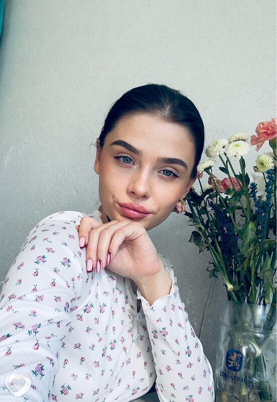 Валерия, 24, Омске — анкета №3117975
