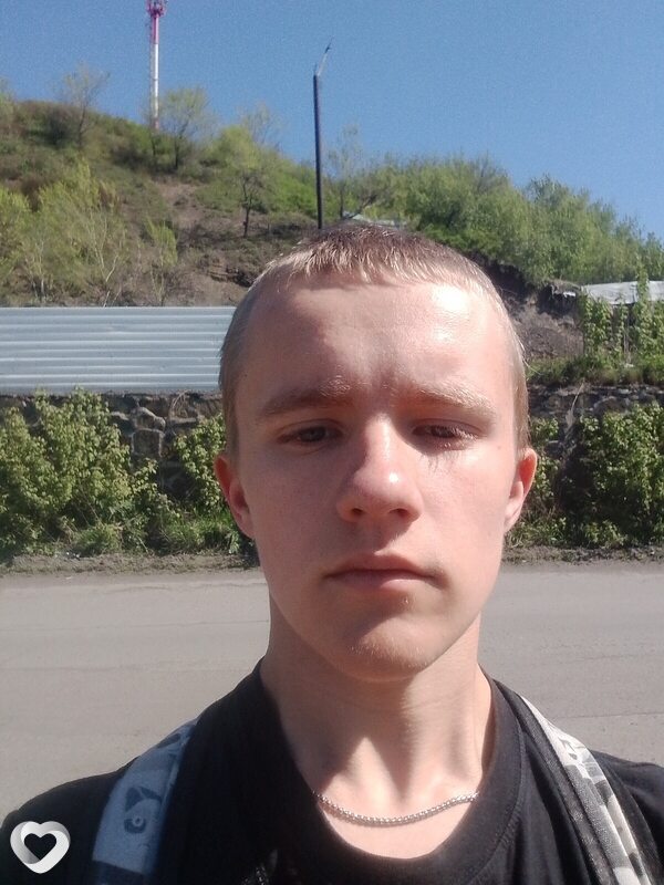 Вадим, 19, Новокузнецке — анкета №3118280