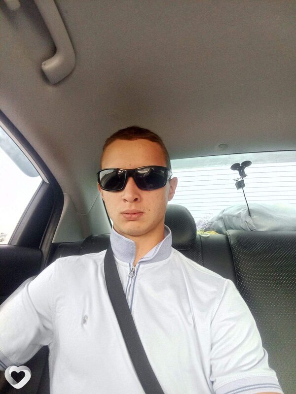 Динис, Анна