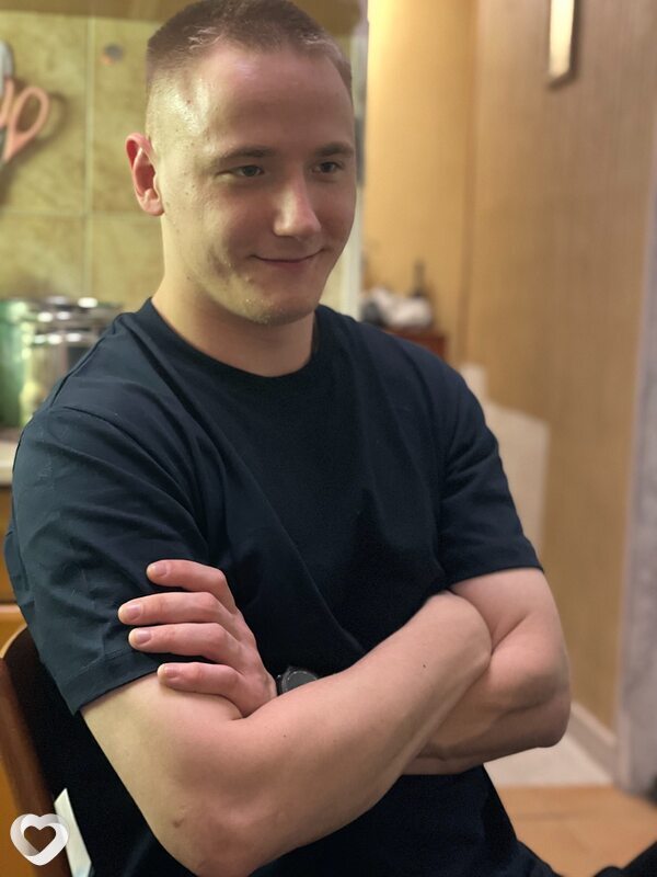 Михаил, 23, Москве — анкета №3120511