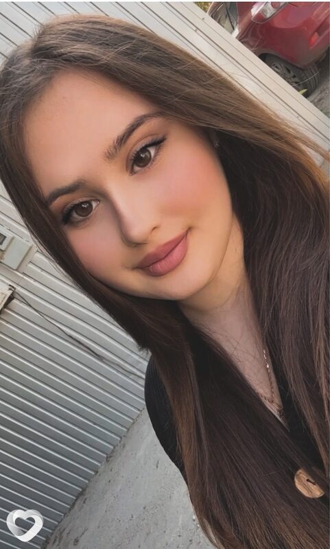 Zulfie, Ялта