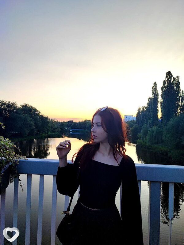 Екатерина, 19, Белгороде — анкета №3122531