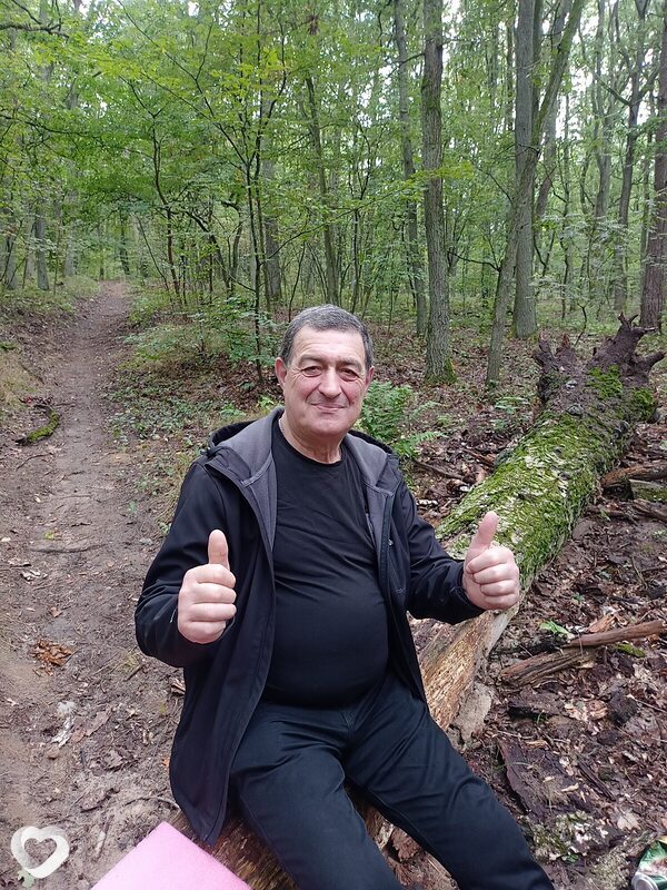 Témúrí, Лодзь