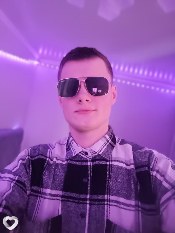 Александр, 20, Бузулуке — анкета №3123126