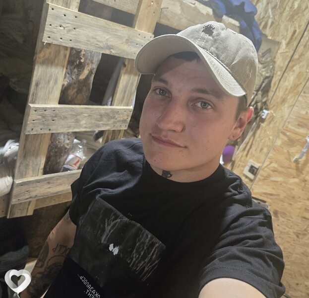 Дмитрий, 26, Бердянске — анкета №3123861