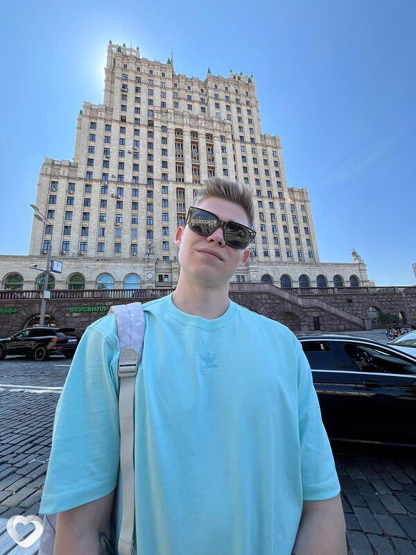 Владислав, 27, Алейске — анкета №3124789