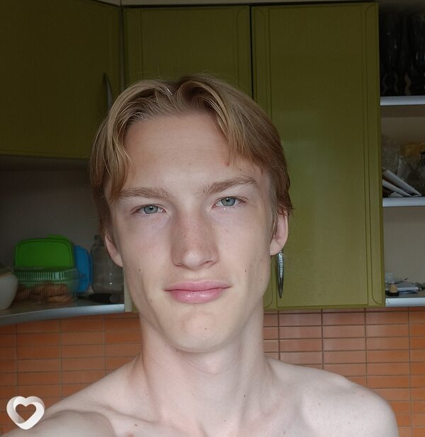 Кирилл, 20, Минске — анкета №3125009