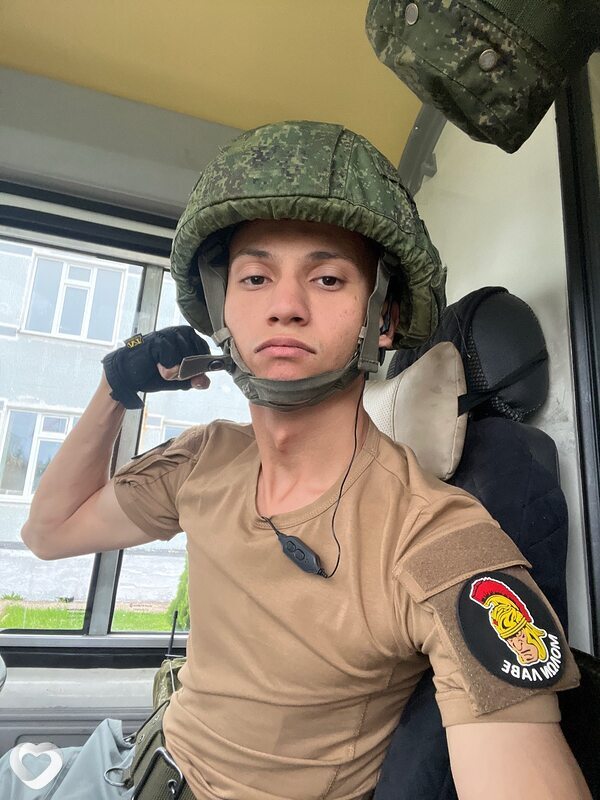 Азизи, 23, Москве — анкета №3125172