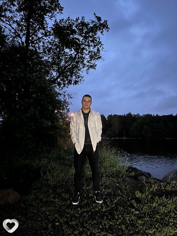 Сергей, 21, Выборге — анкета №3125549