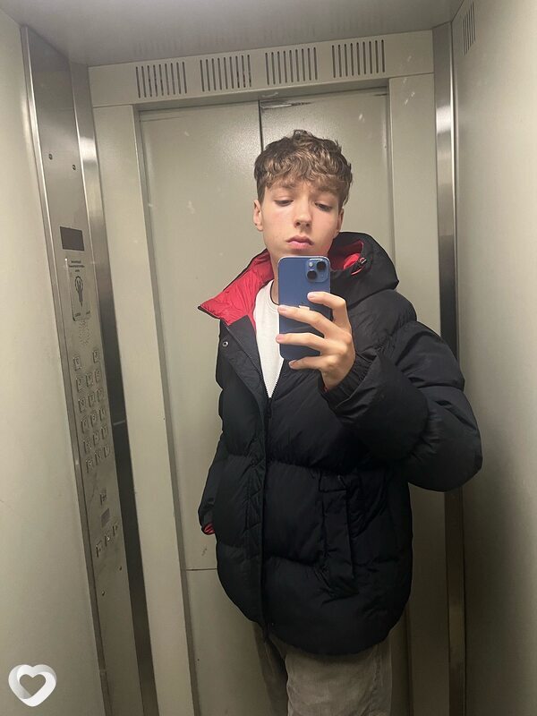Petr, 21, Москве — анкета №3126690