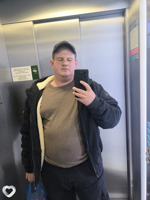 Дмитрий, 29, Стаханове — анкета №3126898