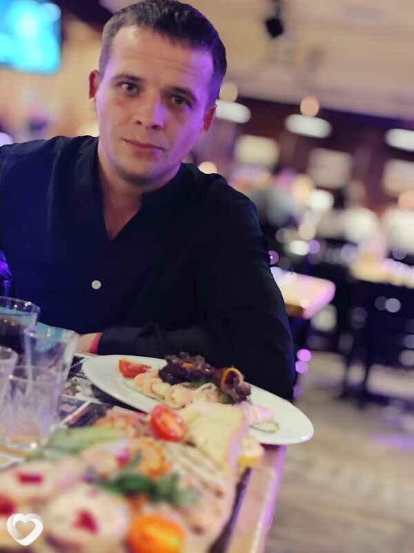 Артём, 31, Казани — анкета №3127544