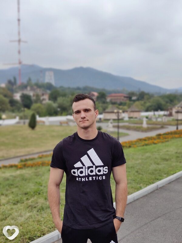 Рома, Углегорск (Донецкая обл)