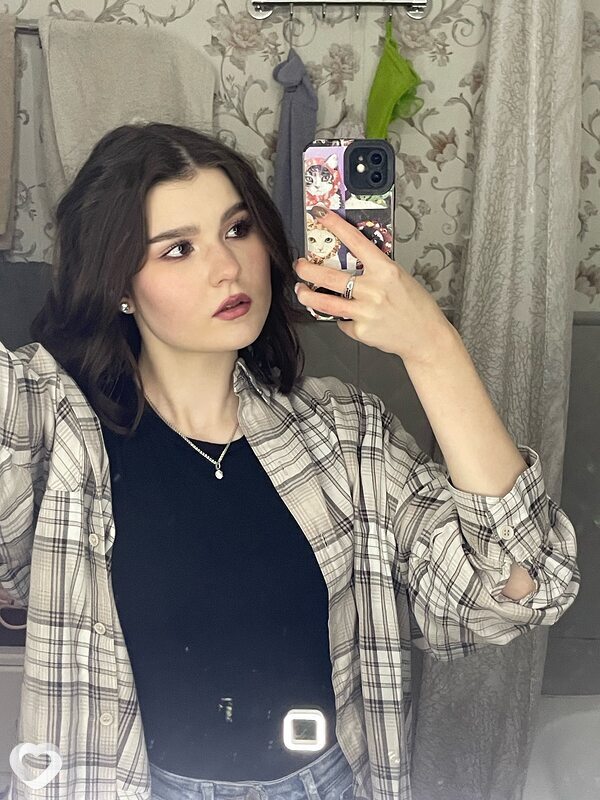 Наташа, 19, Екатеринбурге — анкета №3128963