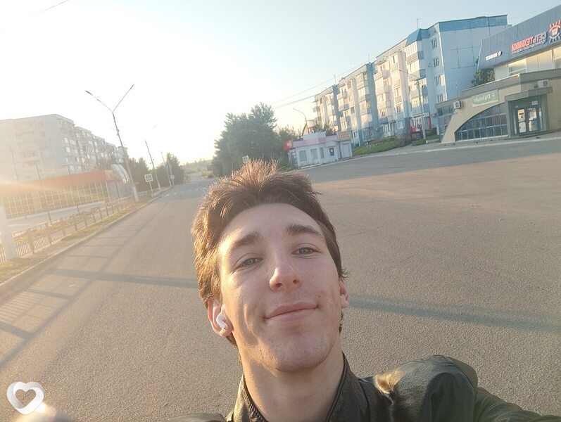 Игорь, 19, Красноярске — анкета №3128657