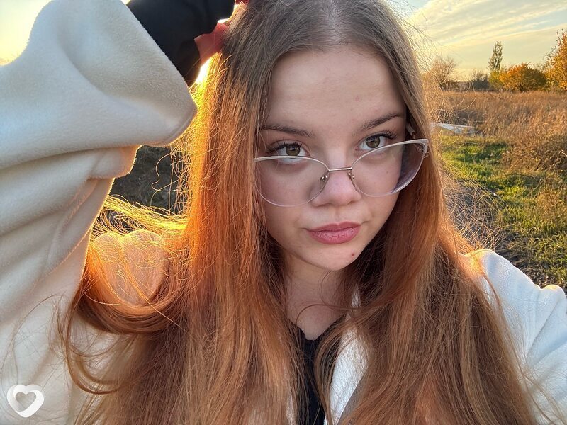 Полинка, 19, Шахтах — анкета №3129495