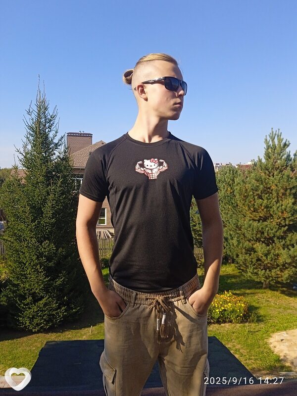 Егор, 18, Костроме — анкета №3129538