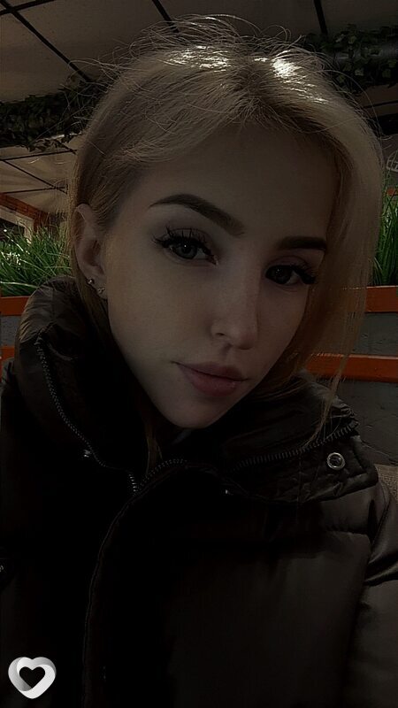 Юлия, 23, Луге — анкета №3129610
