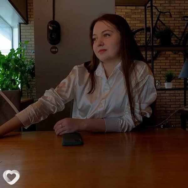 Алёна, 23, Челябинске — анкета №3129551