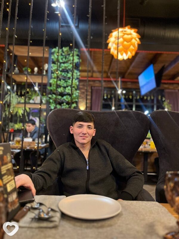 Алишер, 25, Семей — анкета №3129836