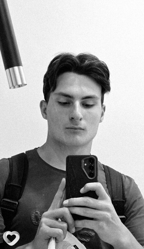 Антон, 20, Темрюке — анкета №3129904