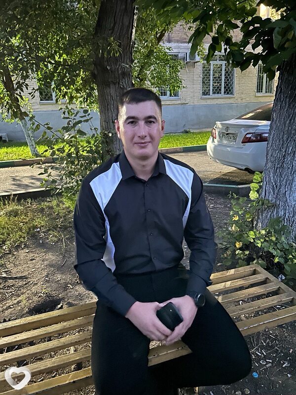 Саша, 26, Усть-Каменогорск — анкета №3130081
