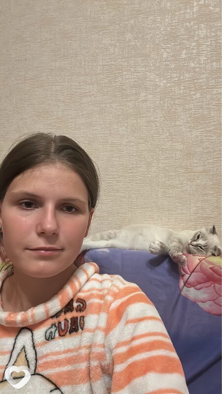 Аня, 21, Москве — анкета №3130329
