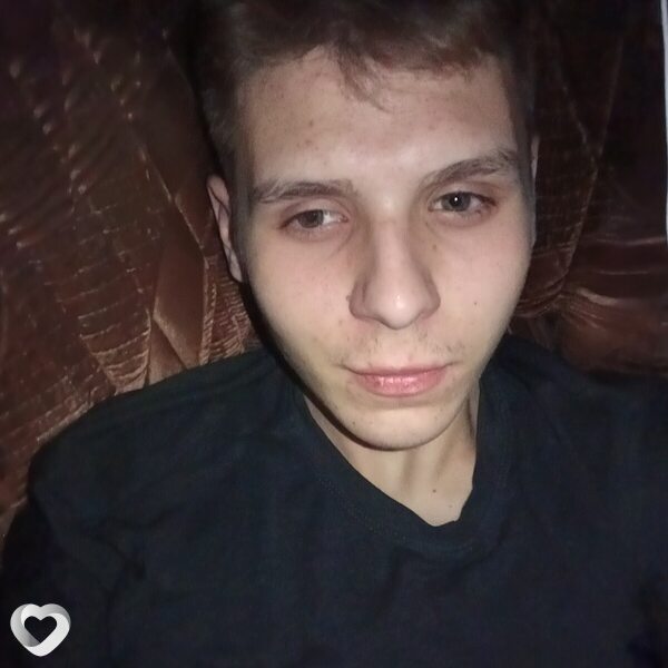Глеб, 19, Богучаре — анкета №3130222